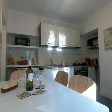 アパート Danielle